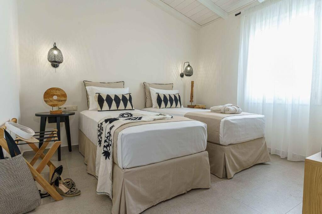 Nikkon Luxury Living Villa Árvi Kültér fotó