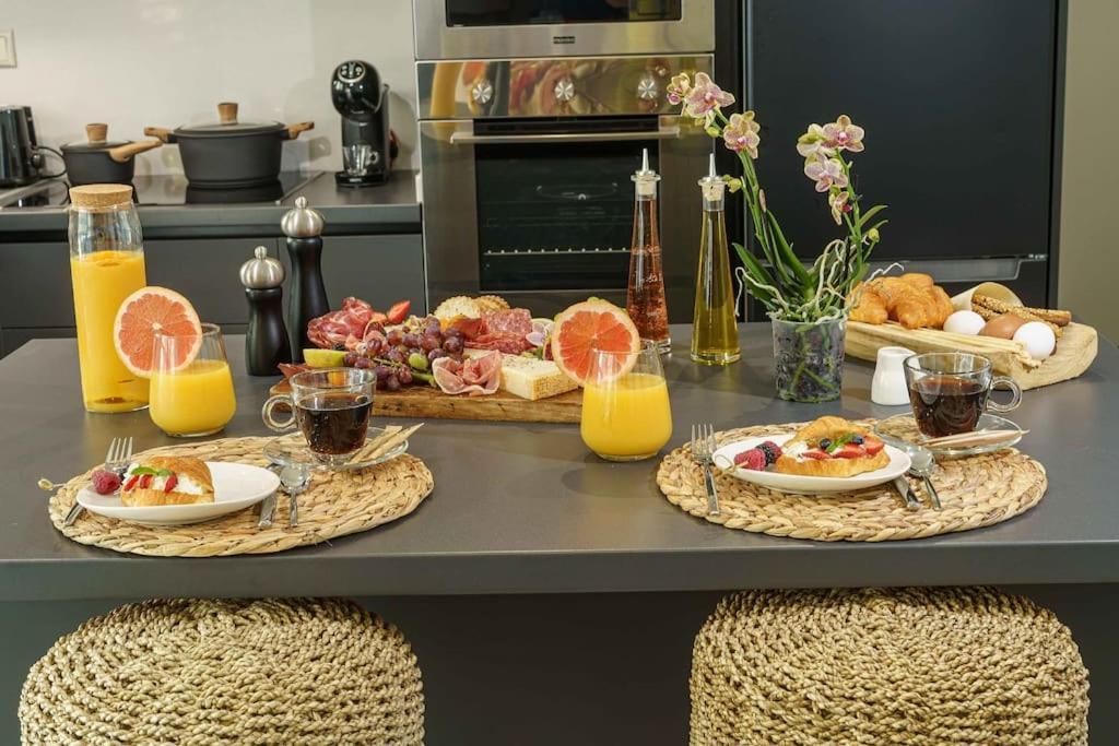 Nikkon Luxury Living Villa Árvi Kültér fotó