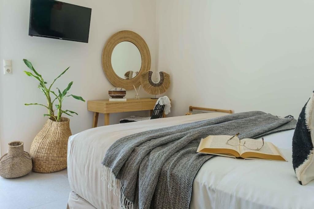 Nikkon Luxury Living Villa Árvi Kültér fotó