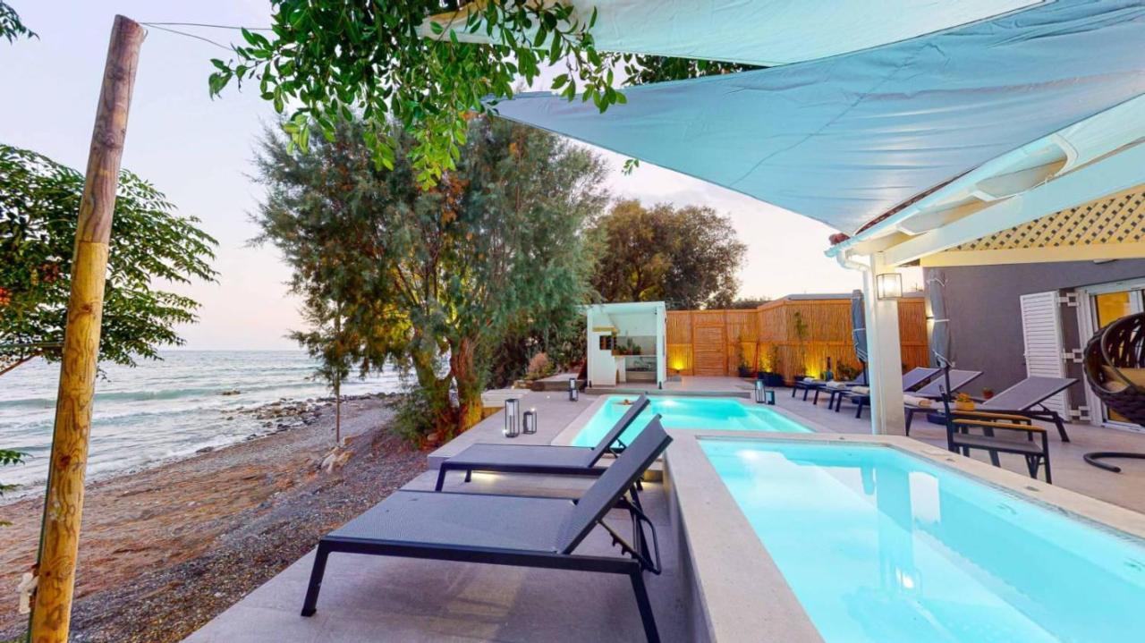 Nikkon Luxury Living Villa Árvi Kültér fotó